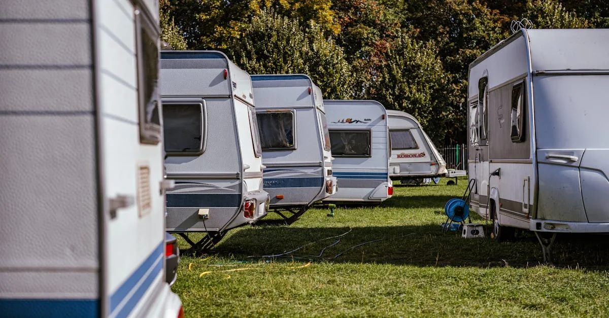 découvrez l'univers des caravanes : conseils d'achat, informations sur les différents modèles, astuces pour voyager confortablement et en toute sécurité. transformez vos escapades en aventures inoubliables avec notre guide complet sur les caravanes.