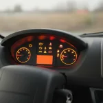 découvrez la liste complète des voyants fiat ducato, leur signification et les actions à entreprendre pour assurer la sécurité et le bon fonctionnement de votre véhicule.